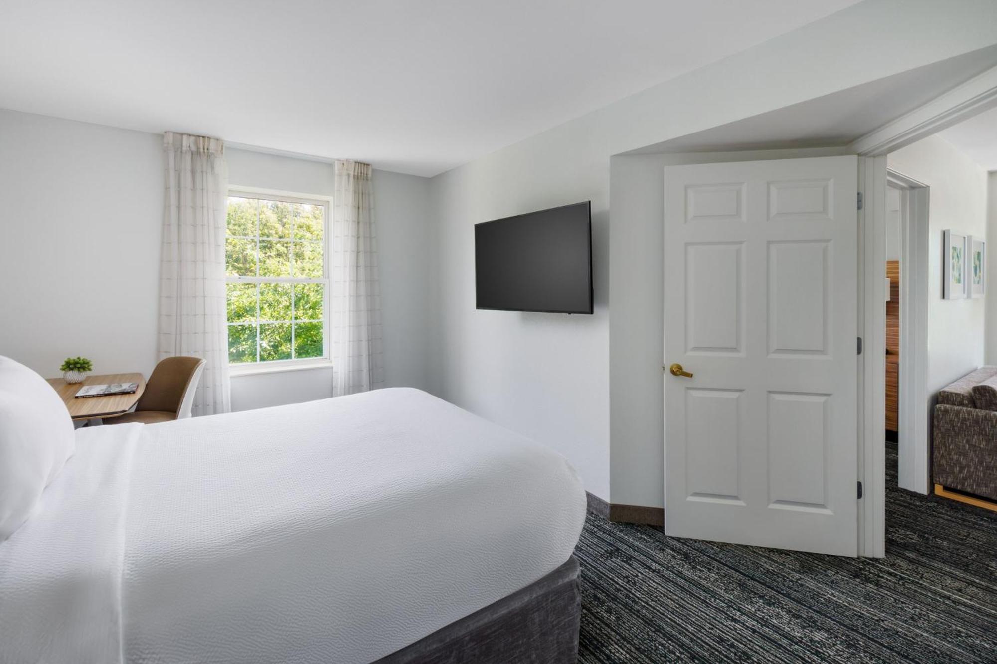 Towneplace Suites Manchester-Boston Regional Airport Eksteriør bilde