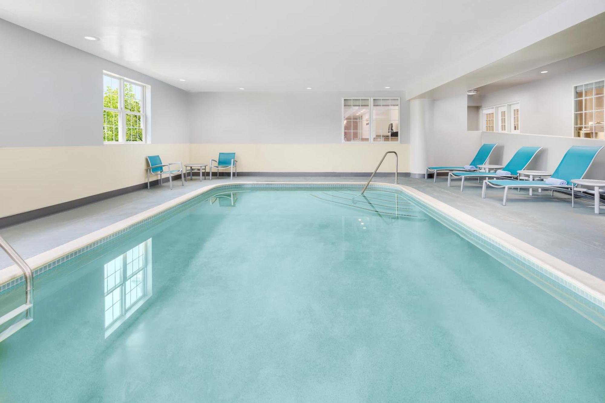 Towneplace Suites Manchester-Boston Regional Airport Eksteriør bilde